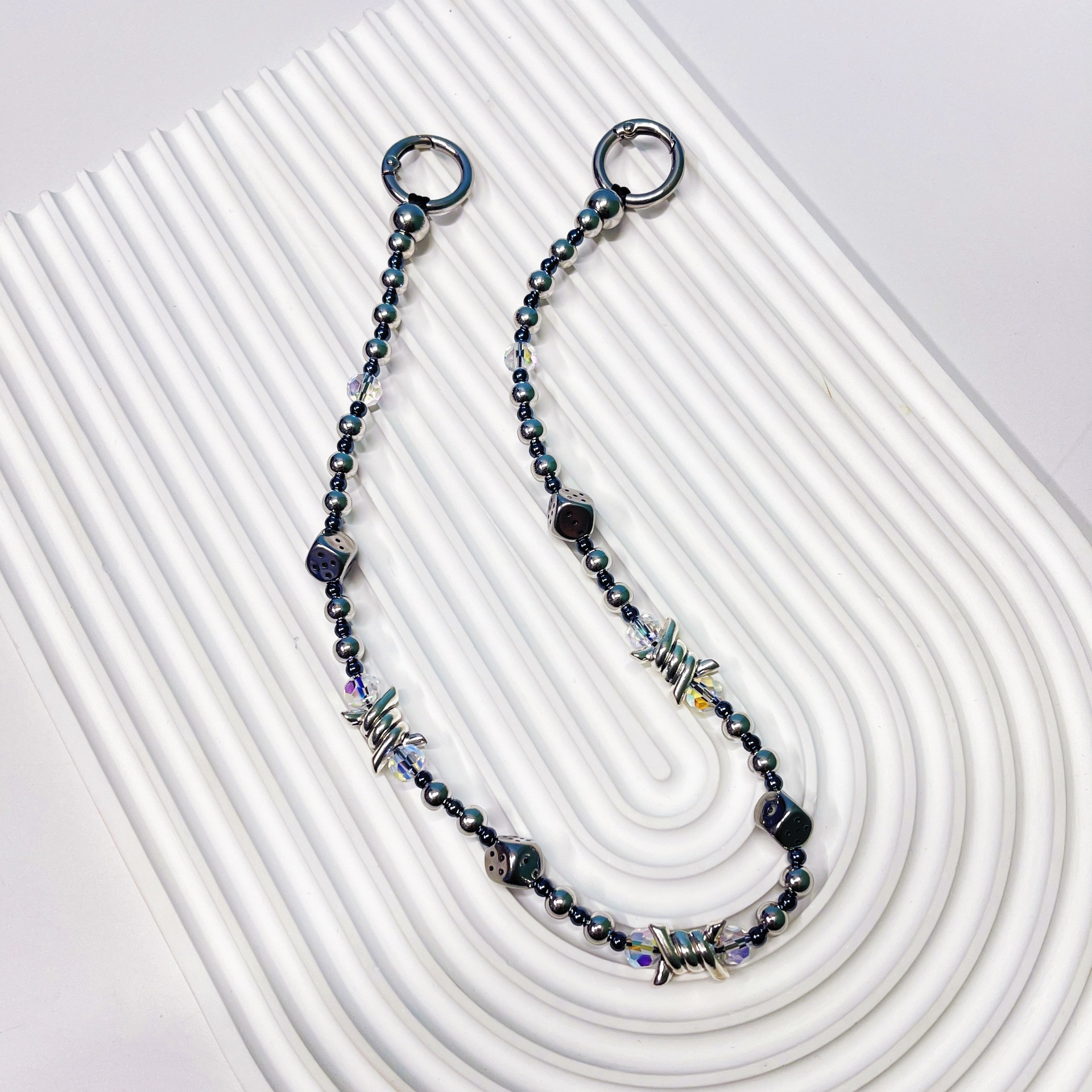 HERLOOK Cool Punk Dice Metal B - Men Accessories All 评论和价格