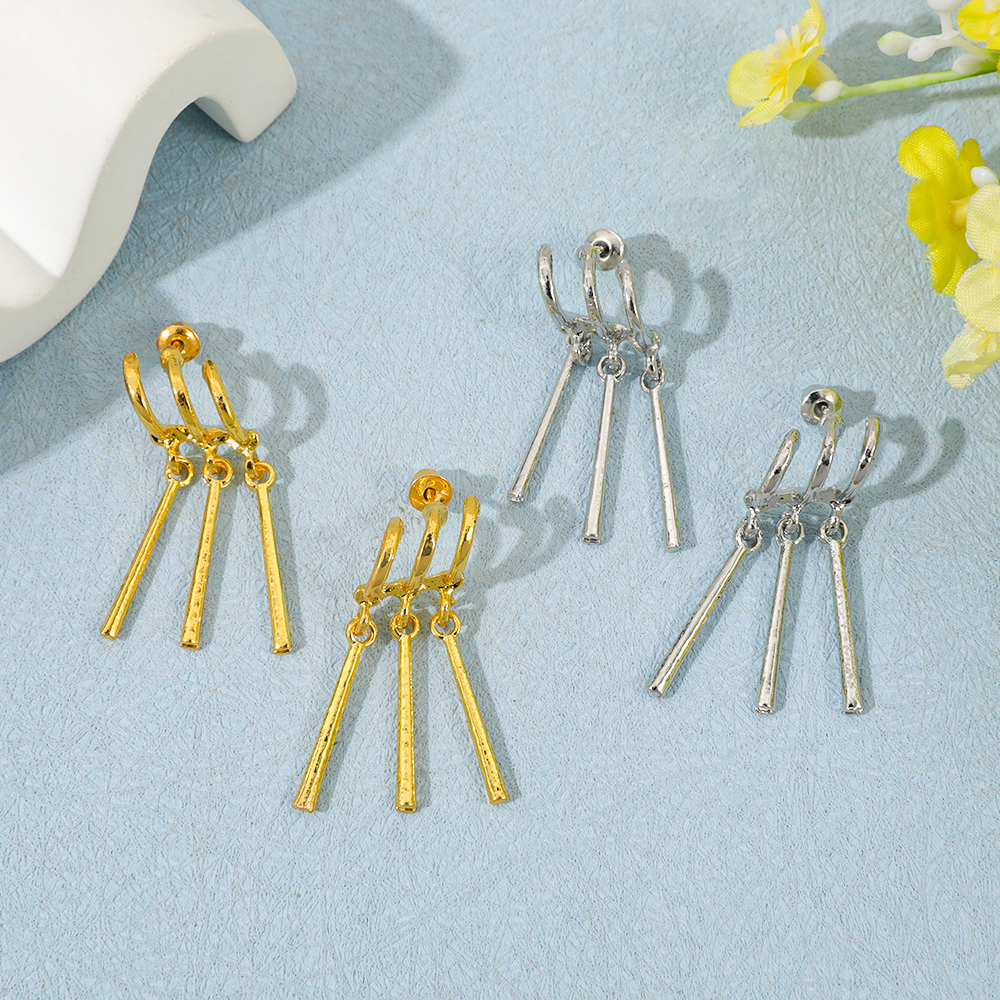 1pair One Piece Zoro Anime Cos - Men Accessories Earrings 评论和价格