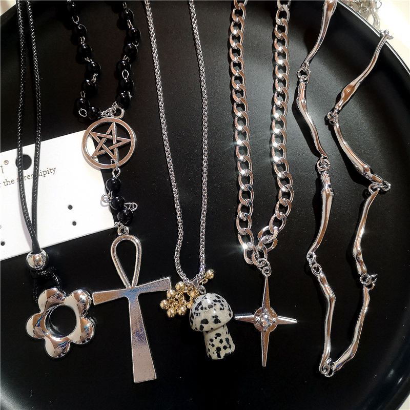 Gothic Punk Stone Mushroom Flo - Men'S Accessories In The 90S 评论和价格