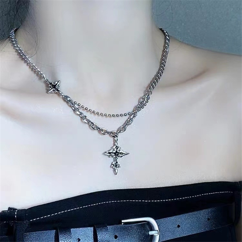 Gothic Vintage Y2K Red Glass H - Men'S Accessories In The 90S 评论和价格