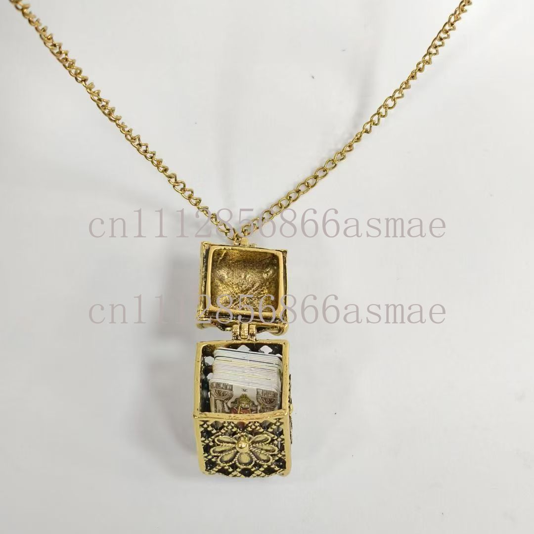Vintage Alloy Tarot Card Penda - Men'S Mens Accessories 评论和价格