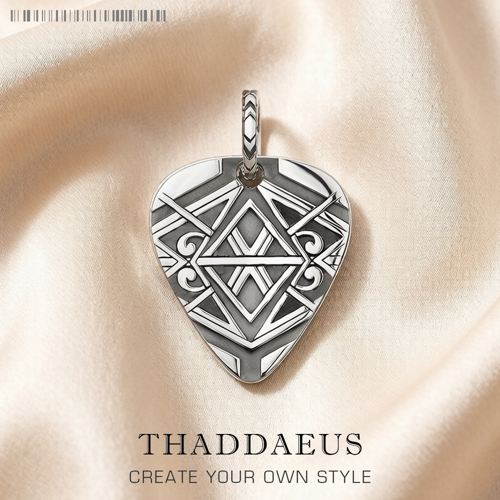 Ornamented Dog Tag Pendant,Bra - Men'S Accessories Jewelry Brands 评论和价格