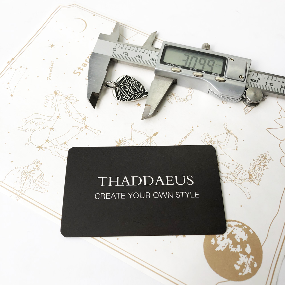 Ornamented Dog Tag Pendant,Bra - Men'S Accessories Jewelry Brands 评论和价格